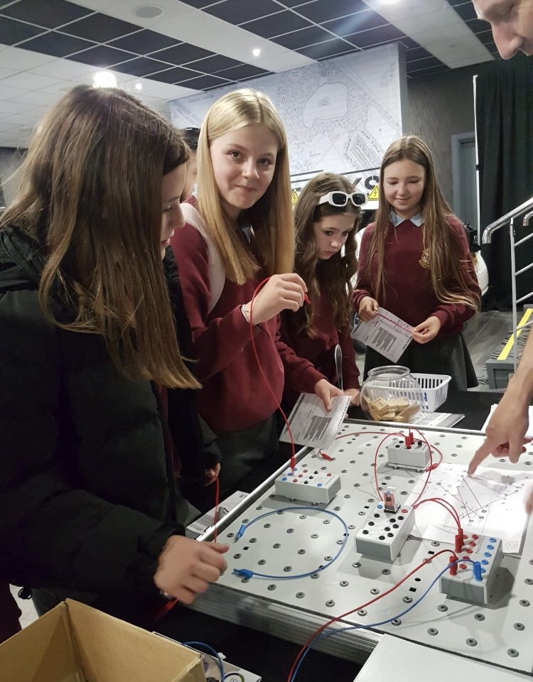 CorbridgeMiddle's tweet image. This week, we took Year 7 to St James&apos; Park to participate in #stemfestnetzero. Businesses were on hand in a range of sectors and delivered fun, interactive sessions relating to their industry, specifically in response to #ClimateChange and their plans to reach #NetZero by 2030
