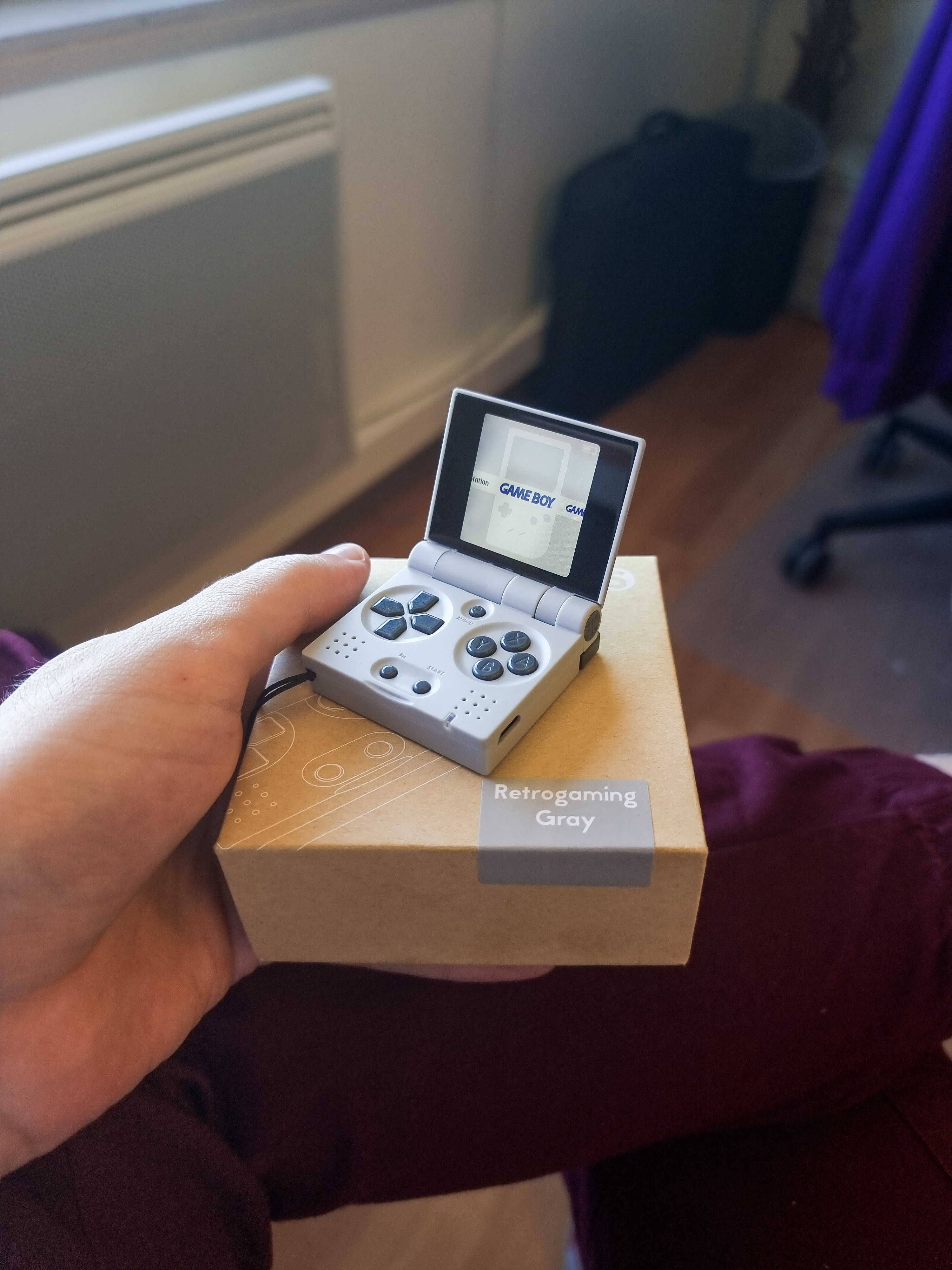 FunKey S Retrogaming Gray グレー色 携帯用ゲーム本体 テレビゲーム 本・音楽・ゲーム 送料込