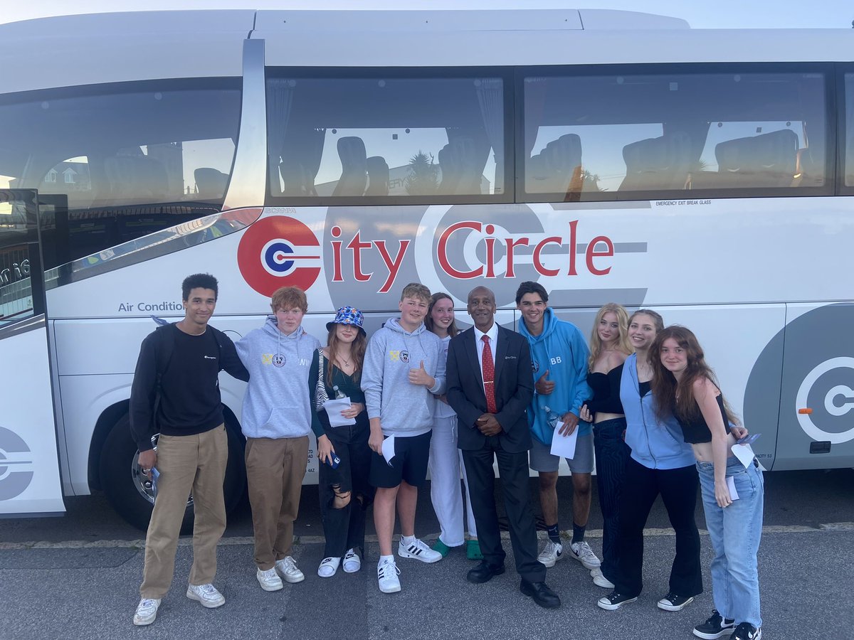 Some of the <a href="/STAHSMusic/">STAHS Music</a> <a href="/StColumbasMus/">Music | St Columba's College</a> 6th formers with our <a href="/onestageuk/">OneStage Specialist Concert Tours</a> coach driver Maurice. #Cornwall2022