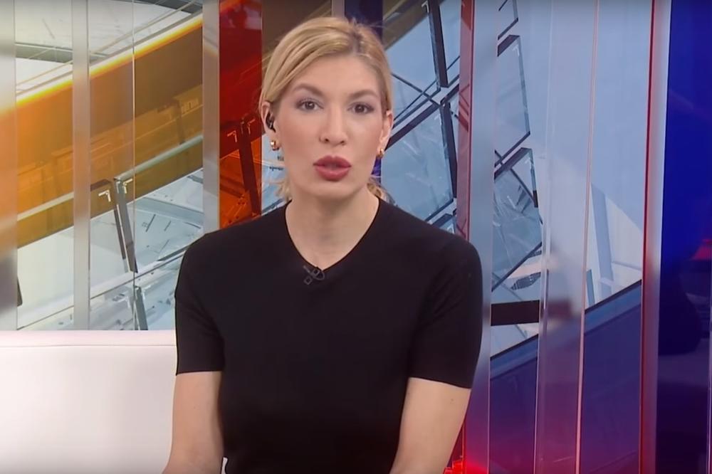 PRessSerbiaVIP's tweet image. Minja Miletić doživela dramu: Pljačkaši upali u kafić: "Dva muškarca sa pištoljem, skinuli su mu sat sa ruke..." - pressserbia.com/minja-miletic-…
#MinjaMiletic #Voditeljka #pressserbia #PRessSrbija