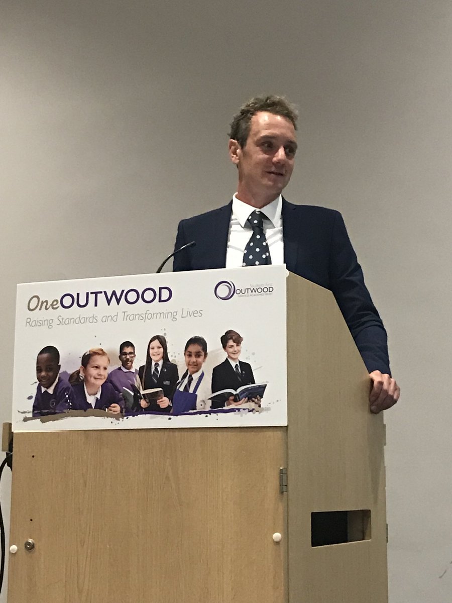 Alistair Brownlee concludes our #OneOutwood leadership conference on the theme of being world class.🏊🚴‍♂️🏃