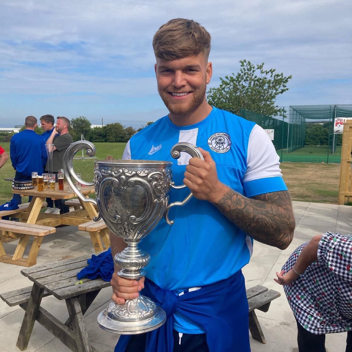 ⚽️KYLE BELL SIGNS ⚽️

We’re pleased to announce the signing of attacker Kyle Bell. 

Kyle is a pacy attacker with an eye for goal, he’s another one who has come in from folded <a href="/DawdonWelfareFC/">Dawdon Welfare Park</a> where he was part of their county cup winning squad! 

Welcome mate 👍🏻 #UPTHEECC