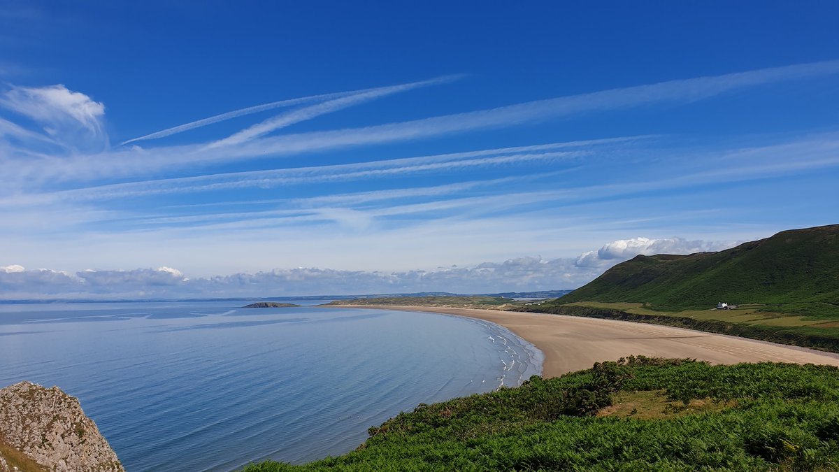 SBS_Geography's tweet photo. Heading home to @StBirinusSchool after a wonderful week of fieldwork with @oxfordoutdoors on the #Gower. Students did us proud and got fully involved investigating the Ilston River and the sand dunes of Oxwich. Thank you to @MissNutleyGeo for making this possible. #sbspride https://t.co/dxWpUT8BVu