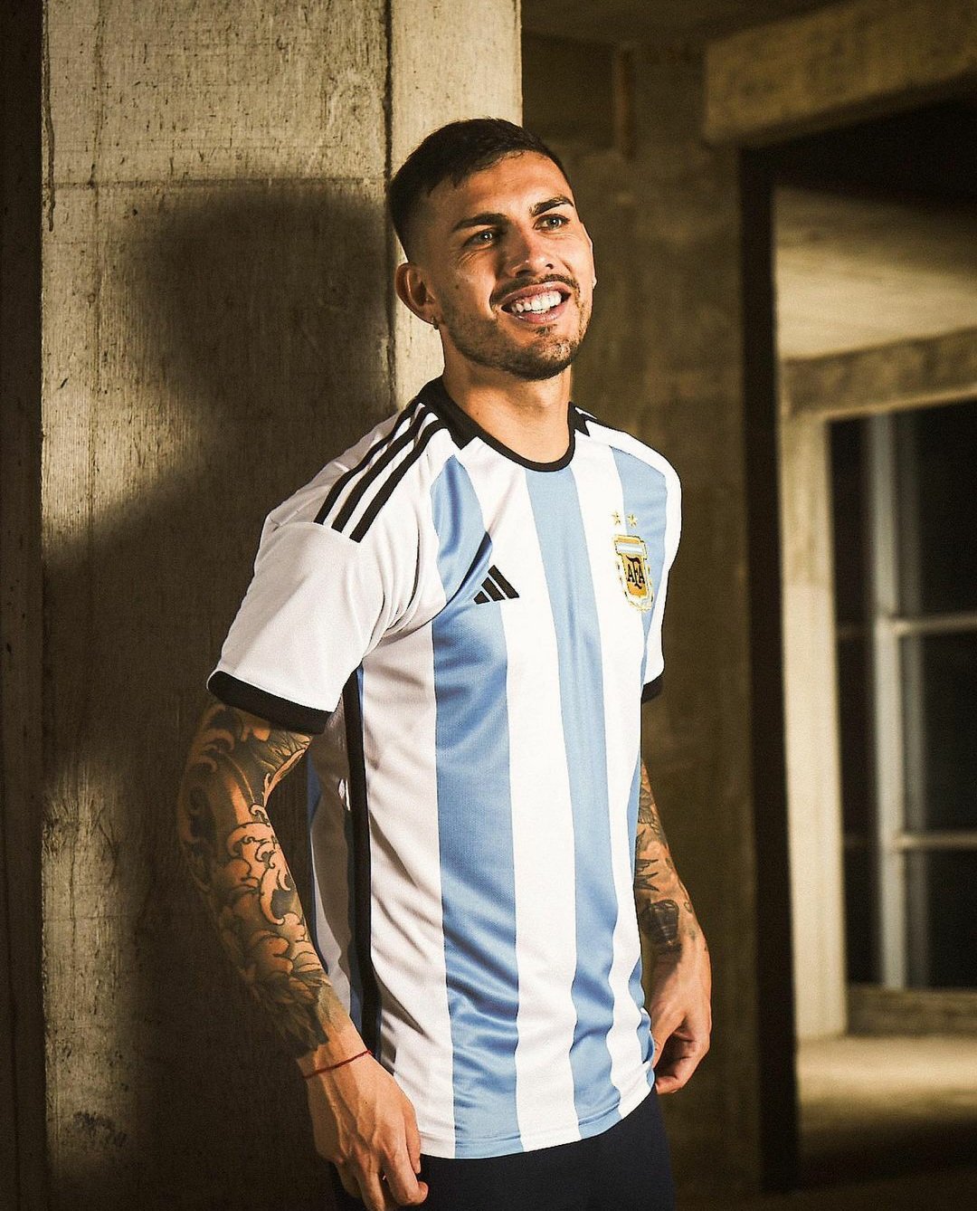 Primera Camiseta Argentina Jugador Paredes 2022