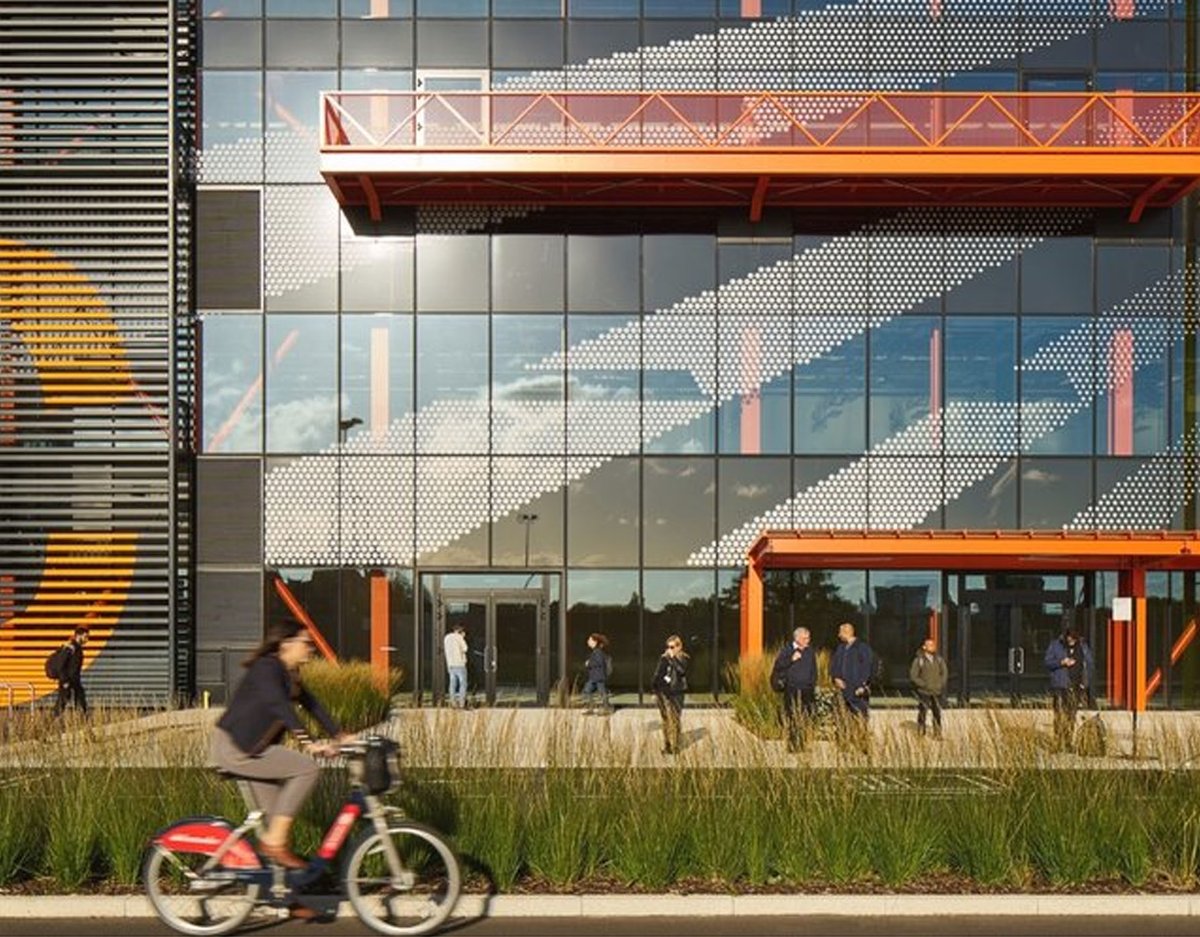 TSpaceArchitect's tweet photo. Delighted to announce our instruction on a project in the iconic Here East building located in London’s Queen Elizabeth Olympic Park.  Been appointed as Lead Consultant to fit-out premises for a growing media related company. Excited to get started! https://t.co/X7XCljV8Tv