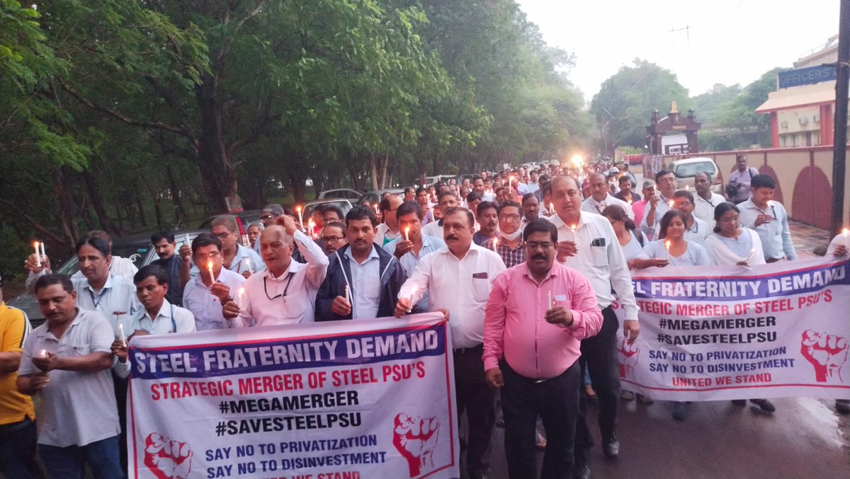 Save_FSNL's tweet photo. We want #megamerger of Steel PSU's instead of disinvestment.#savefsnl @SteelMinIndia @JM_Scindia @mstcindia @SecyDIPAM https://t.co/vZJ6LeIEfw