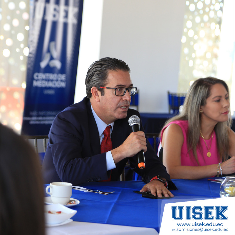 UISEK's tweet photo. Nuestro Centro de Mediación compartió un desayuno con profesionales del derecho, donde dialogaron sobre la mediación tributaria y se posicionó como un espacio efectivo para la resolución de conflictos. ⚖️🤝
#UISEK #SerMejores
#CAMUISEK
#DerechoUISEK
#ElMejorMomentoDeTuVida https://t.co/hIzri8Riu8