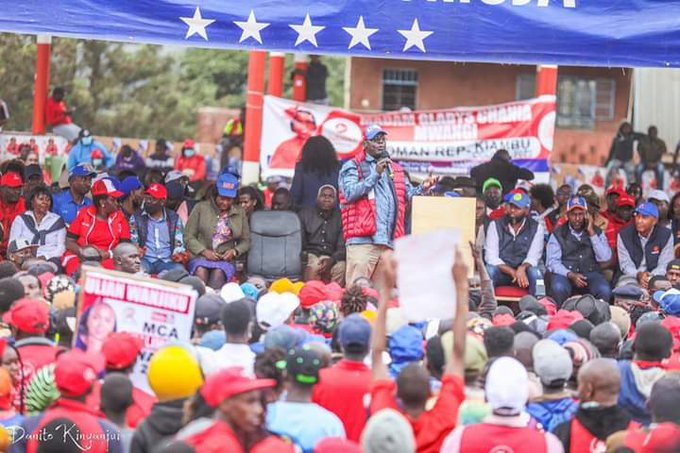 SuzanneSuzzy2's tweet photo. Kiambu we have no other person other than nyoro since he deserves it all
#NyoroTanoFresh 
#Wirambere https://t.co/8VVEk1XxbR