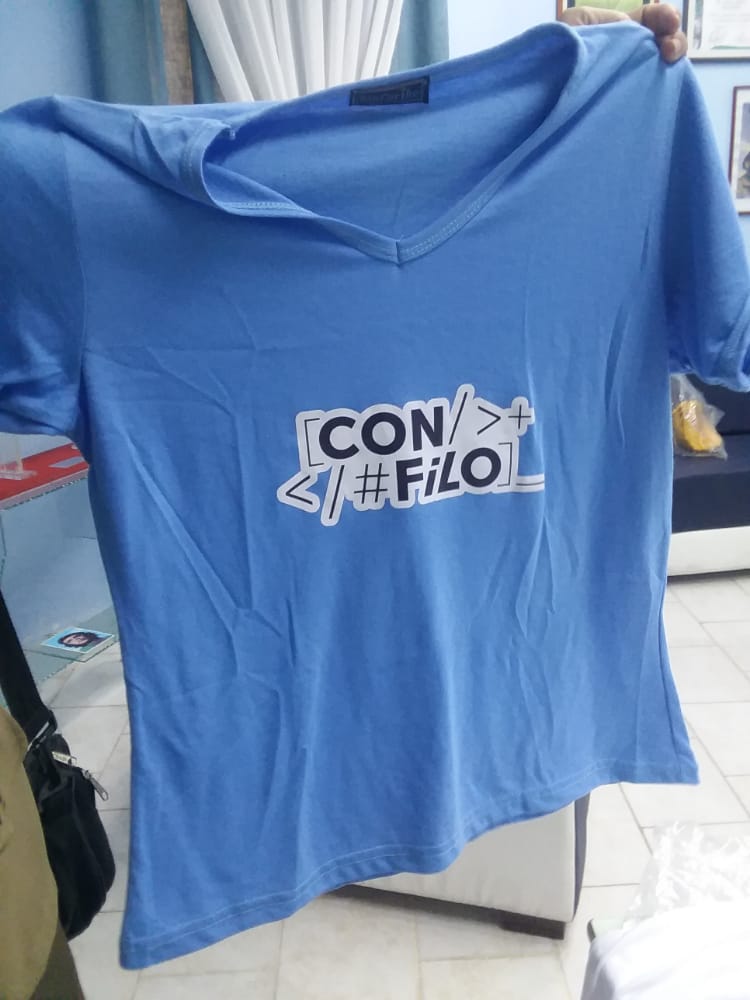 CDRLaHabana's tweet photo. 💪🇨🇺 Me uno a esta fiesta para celebrar los #100ConFilo y #SacaTuPulloverComunista y defiende la Revolución 🇨🇺✊♥️
#IzquierdaUnida https://t.co/NKaIu2rNCx