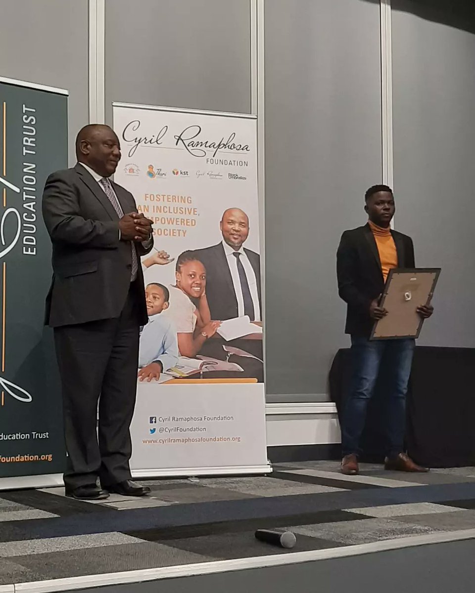 Ntsundenirich's tweet photo. Occasion: @CRETBursary awards 
Keynote : @CyrilRamaphosa 
Comedy : @Ntsundenirich 

#TodayIsToExcel #TodayIsToDo https://t.co/VtyhkEzQMA