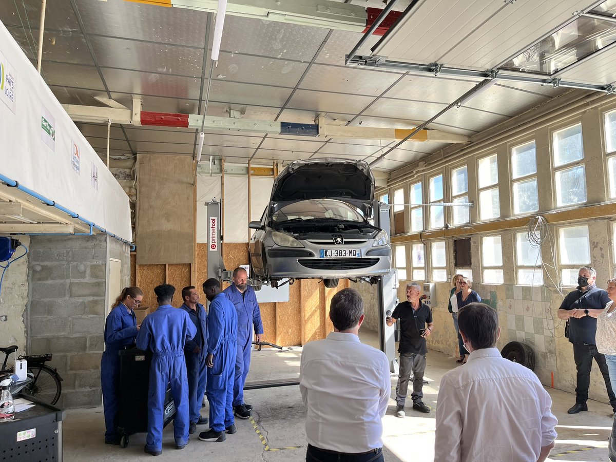 Où sommes-nous aujourd’hui ? ☺️ Merci à notre partenaire #Afpa du Mans pour leur accueil. Visite des plateaux techniques #Passion #SavoirFaire #Partage 🙏🏼 #Partenariat <a href="/PreciadoSabine/">Preciado</a> <a href="/VGeorgesPE/">Valérie Georges</a>