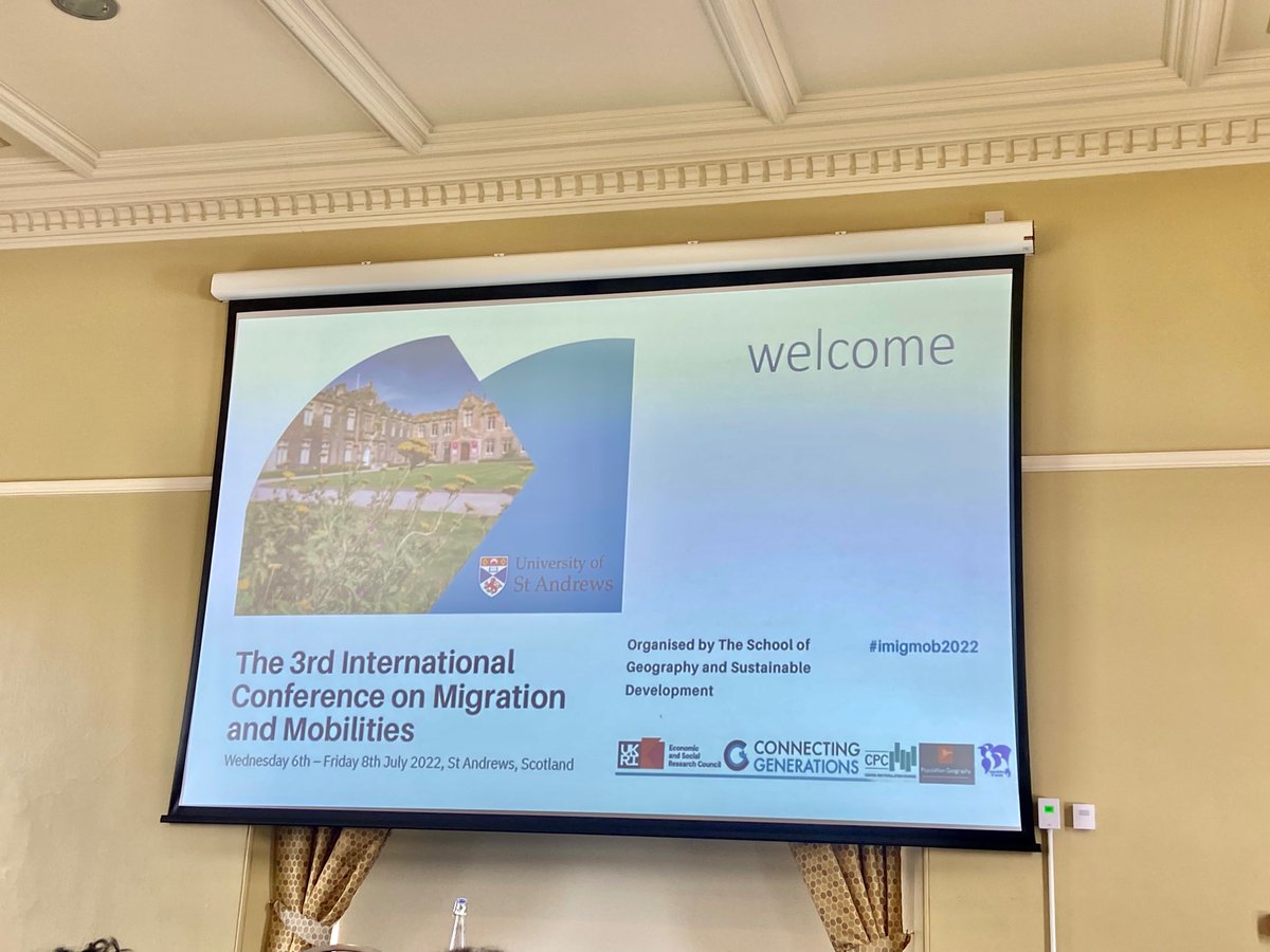 I had a wonderful time at the #iMigMob2022 in sunny St. Andrews - An amazing group of people, interesting discussions, and great feedback on my work looking at common migration trajectories in GB over the last 40 years