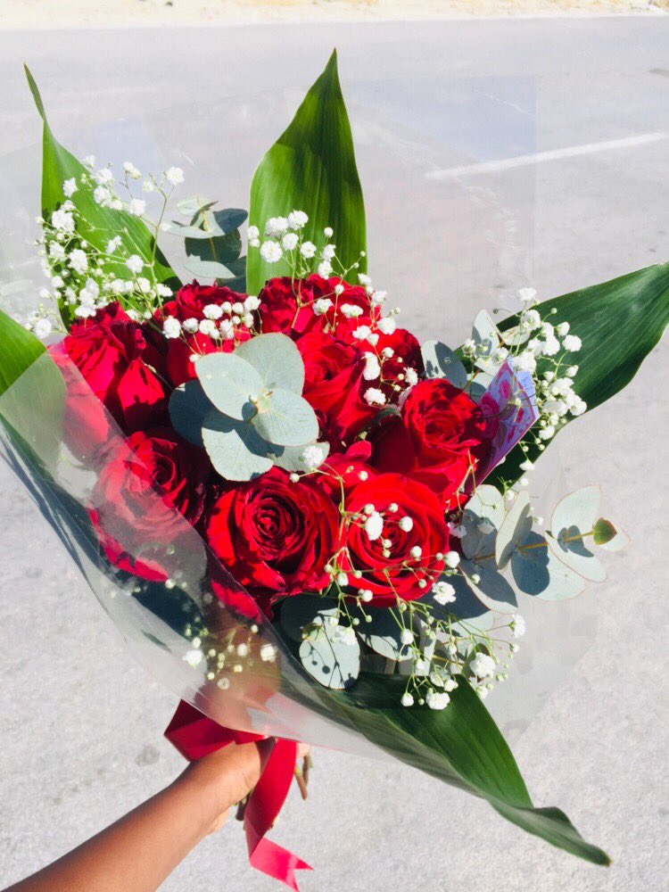 sheya63's tweet image. It’s Friday and he still didn’t buy you flowers?🥺...Post them on your status so he sees that you need flowers nkelo☺️♥️

Please halla at +264 818050518 or make a turn at Petals Delight, Dolly mall, Ongwediva💐☘️