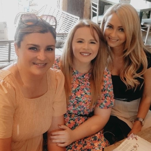 AshfordOrtho's tweet photo. The Ashford team had a great summer celebration held @discoverthepalm. It was great to spend some time out of the lab together.
For more information:
Email: info@als-dental.com
#summerbbq #teamcelebration #orthodontist #orthodontics #ortholab #orthomaster #digitaldental https://t.co/JWpZCjPzzo