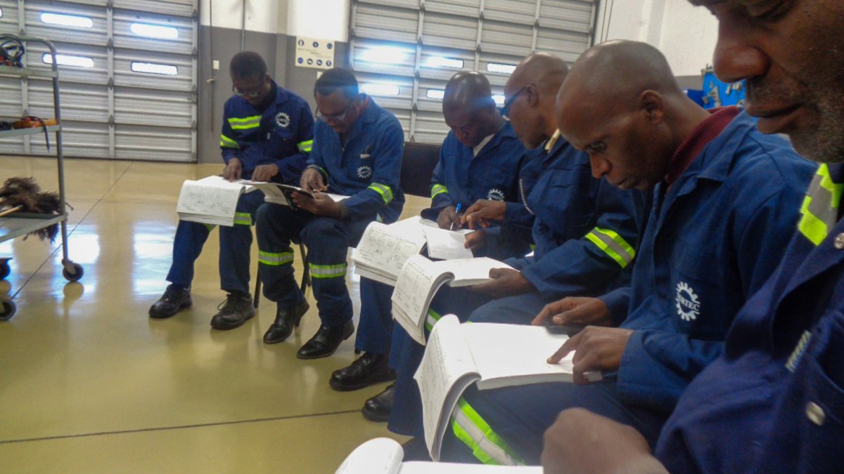 ZamitaZambia's tweet photo. Congratulations to 7 of our #ZAMITA trainers from #NORTEC who have successfully completed the 1 Week Training of Trainer (TOT) Program on #Electrical Diagnosis 4 Volvo Trucks using special tools in Johannesburg South Africa @VolvoTrucks.
#StaffDevelopmentProgram
Thanks to #Volvo https://t.co/plRGTIc4eJ