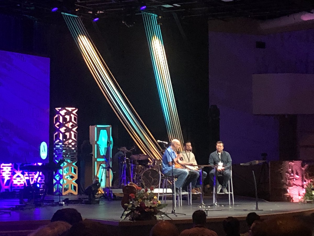 patonrules's tweet photo. Our @faccalgary Spanish congregation pastor Hernando telling the story of our new venture #allianceassembly https://t.co/Dm1ZrPuwng