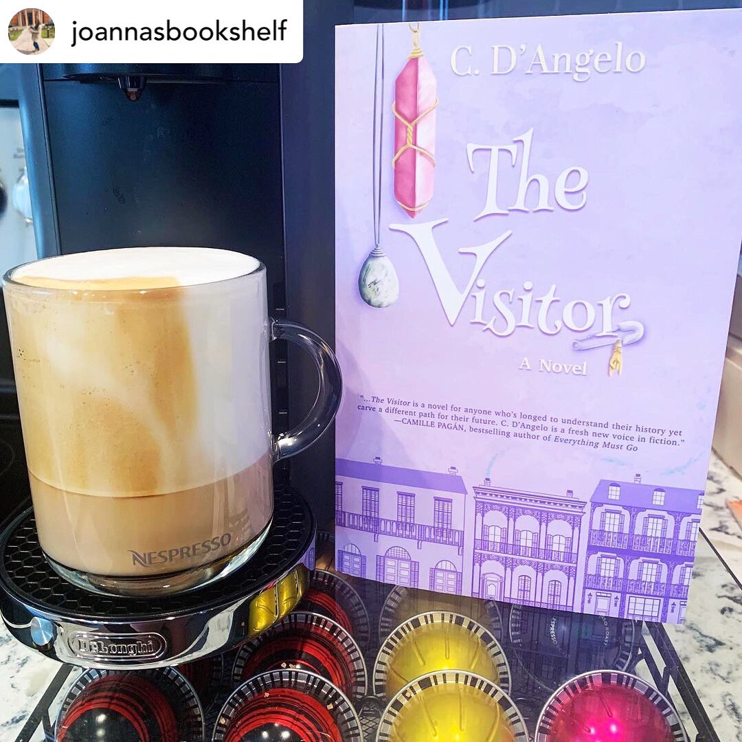 A Friday treat!! ⭐️⭐️⭐️⭐️⭐️
instagram.com/p/CfwW2XMLZSO/…

#CDAngeloAuthor #TheDifferencebook #TheVisitorbook #womensfiction #contemporaryfiction #womensfictionwriters
#womensfictionbooks
#womensfictionrocks #chicklit #chicklitreads #chicklitbooks #italianamericanauthor