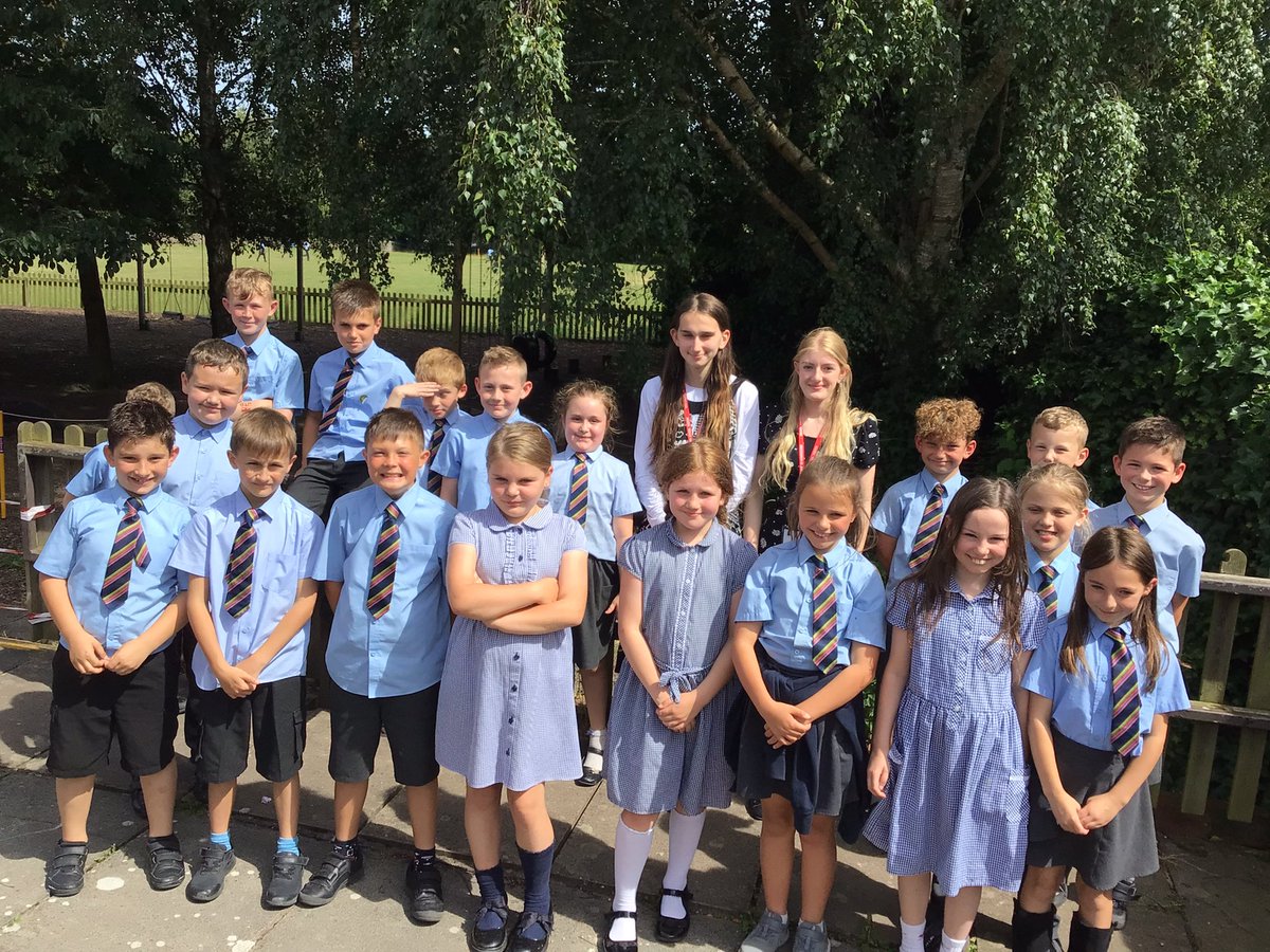 year4wja's tweet photo. A huge thank you to Millie &amp; Michaela, who have spent the week on work experience mainly in Year 4 and 5. They have conducted themselves professionally at all times and have been an absolute credit to @SJTwhitchurch where they are unbelievably still only in Yr 10!

@WhitchurchJun https://t.co/AKfHy11FRb