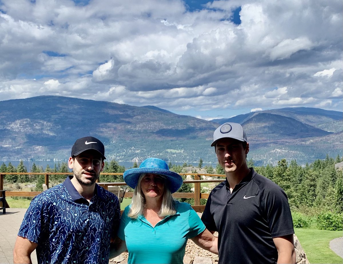 Great day of golf at ⁦<a href="/predatorridge/">Predator Ridge Resort</a>⁩  played with Edmonton Oilers Ryan Nugent Hopkins! A great guy and golfer! #hockey #golf