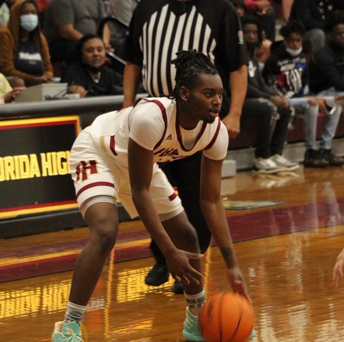 Team Judah Nation (@teamjudahnation) on Twitter photo 17u Final
Judah Nation 68
Team Fredette 41
Top Performers
6’4 CG Eddrin Bronson
20pts 5reb 4ast
<a href="/Eddr1nBronson/">Eddrin Bronson</a>
6’11 F Gavin Aydelotte
17pts 6reb 2blk (4/7 from 3)
<a href="/GavinAydelotte/">Gavin Aydelotte</a>
6’0 G Thad Burns
8pts 4ast 2stl
<a href="/GavinAydelotte/">Gavin Aydelotte</a>
#different
<a href="/RiseCircuit/">UA Rise Circuit</a> 17u Final
Judah Nation 68
Team Fredette 41
Top Performers
6’4 CG Eddrin Bronson
20pts 5reb 4ast
<a href="/Eddr1nBronson/">Eddrin Bronson</a>
6’11 F Gavin Aydelotte
17pts 6reb 2blk (4/7 from 3)
<a href="/GavinAydelotte/">Gavin Aydelotte</a>
6’0 G Thad Burns
8pts 4ast 2stl
<a href="/GavinAydelotte/">Gavin Aydelotte</a>
#different
<a href="/RiseCircuit/">UA Rise Circuit</a>
