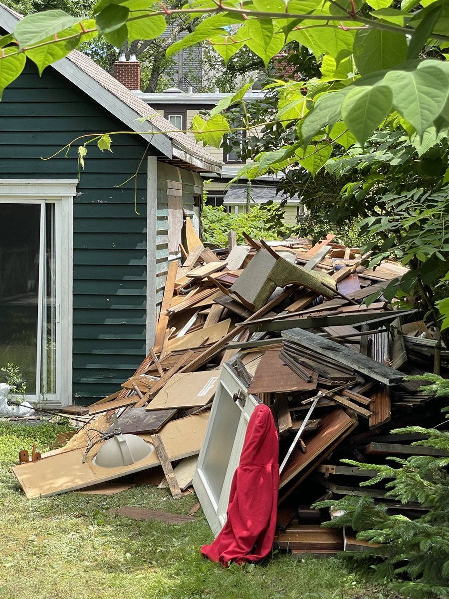 pwalty's tweet photo. HRM disagrees that this is not #Demolition. ⁦@DalhousieU⁩ what will happen now with this beautiful mantelpiece? ⁦@CTV_Liveat5⁩ covering this today. Neighbours received no warnings about asbestos abatement. ⁦@HeritageTrustNS⁩ ⁦#Climate ⁦@DalPres⁩ https://t.co/rGmF0F6KhM