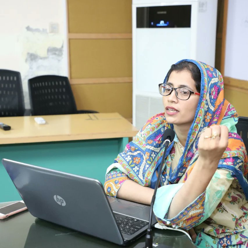 gcwufedupk's tweet photo. Faculty Development Training by Department of Applied Psychology at GCWUF
#gcwuf #Official #Faisalabad #womenuniversity #FDTP https://t.co/sUXrJKYvpM