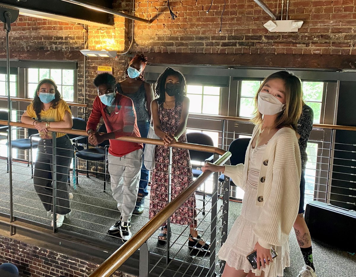 UnitedArtsWake's tweet photo. Our Diversity in Arts Leadership (DIAL) internships are in full swing! Alhanna (at podium) is working on a NC Latino Artist Database for @diamanteACC. Sabrina (white dress) & the interns read poems from her Poetry in Motion project for Wake schools @burningcoaltc #DIAL22 https://t.co/6lnjk6jJ1z