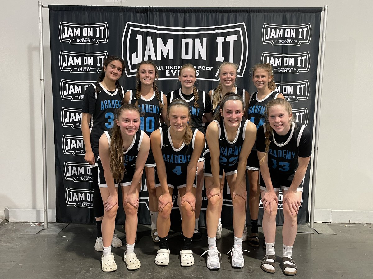 B&B Academy tweet media