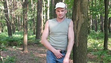 Tsihanouskaya's tweet photo. Three more Belarusian volunteer fighters have given their lives for 🇺🇦. Please remember them as heroes. Vasil “Atam” Hrudovik, Vasil “Siabro” Parfiankou and Vadzim “Papik” Shatrou. I send my condolences to their families, comrades &amp; friends. They sacrificed all for our freedom. https://t.co/WRwkiRGVGM