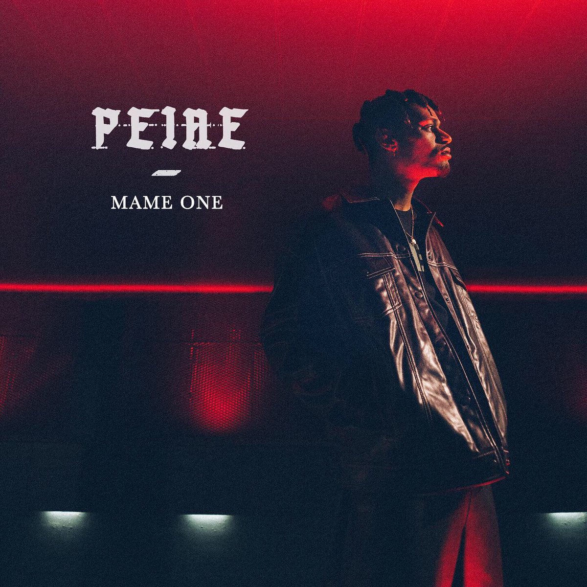 mameonelelu's tweet photo. Vivre nous fait ressentir et la meilleure façon de m'exprimer sur cette émotion est de vous partager mon nouveau single "PEINE" disponible. (lien dans ma bio) 

Le voyage sentimental sur la route de l’Exode une nouvelle page s’ouvre... 🦋🖤 https://t.co/wmGHUidnDV