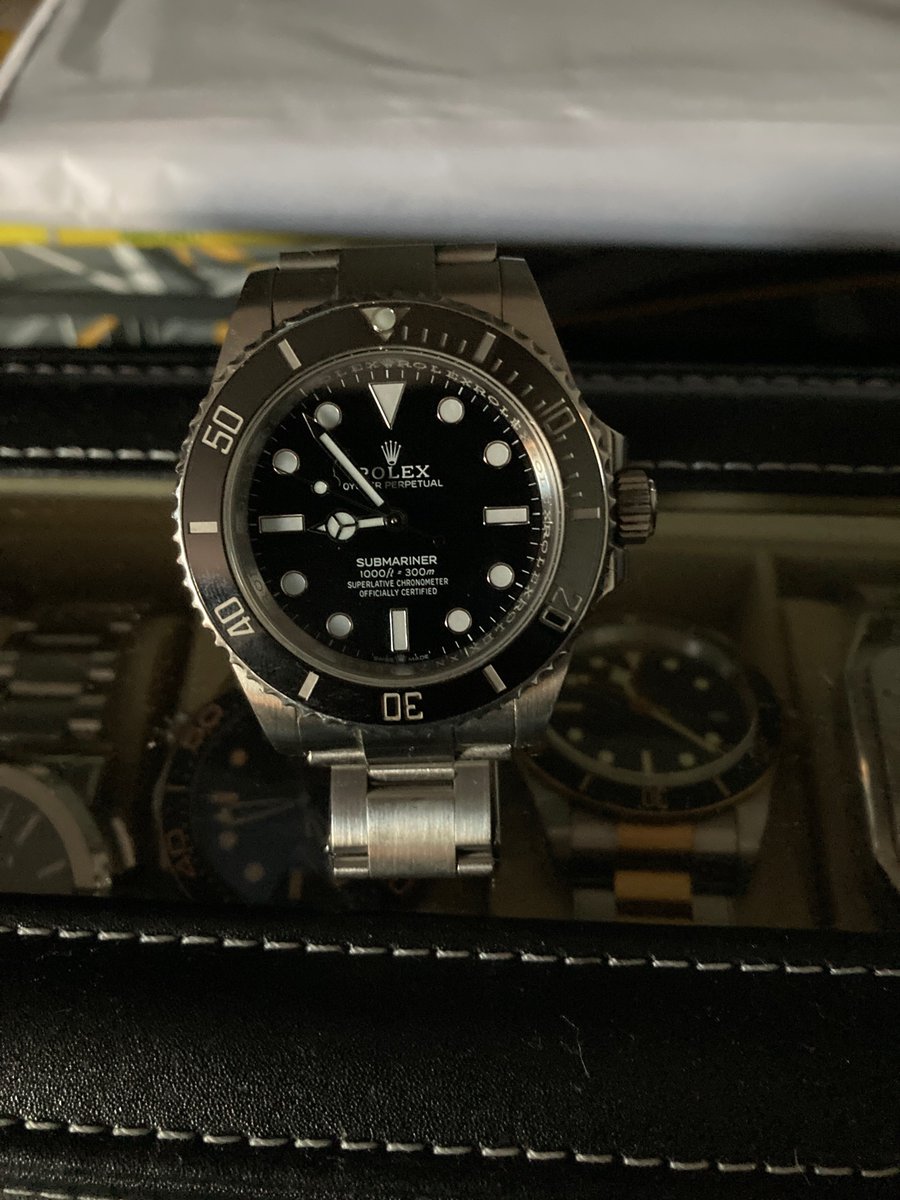 Buddah_Candy's tweet photo. @SCG_77 @Lord_Sugar @ROLEX 10k interested? https://t.co/mvw78fyCHz