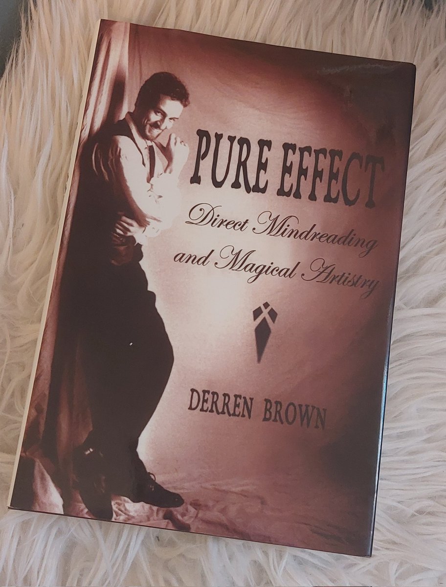 1031ent's tweet image. #PureEffect is one of my favorite books in my #MagicLibrary. #DerrenBrown no longer reveals his secrets, so this is a rare book. In fact this was the only book he wrote revealing secrets. Smoke on page 119 is a killer effect. 

#1031ent