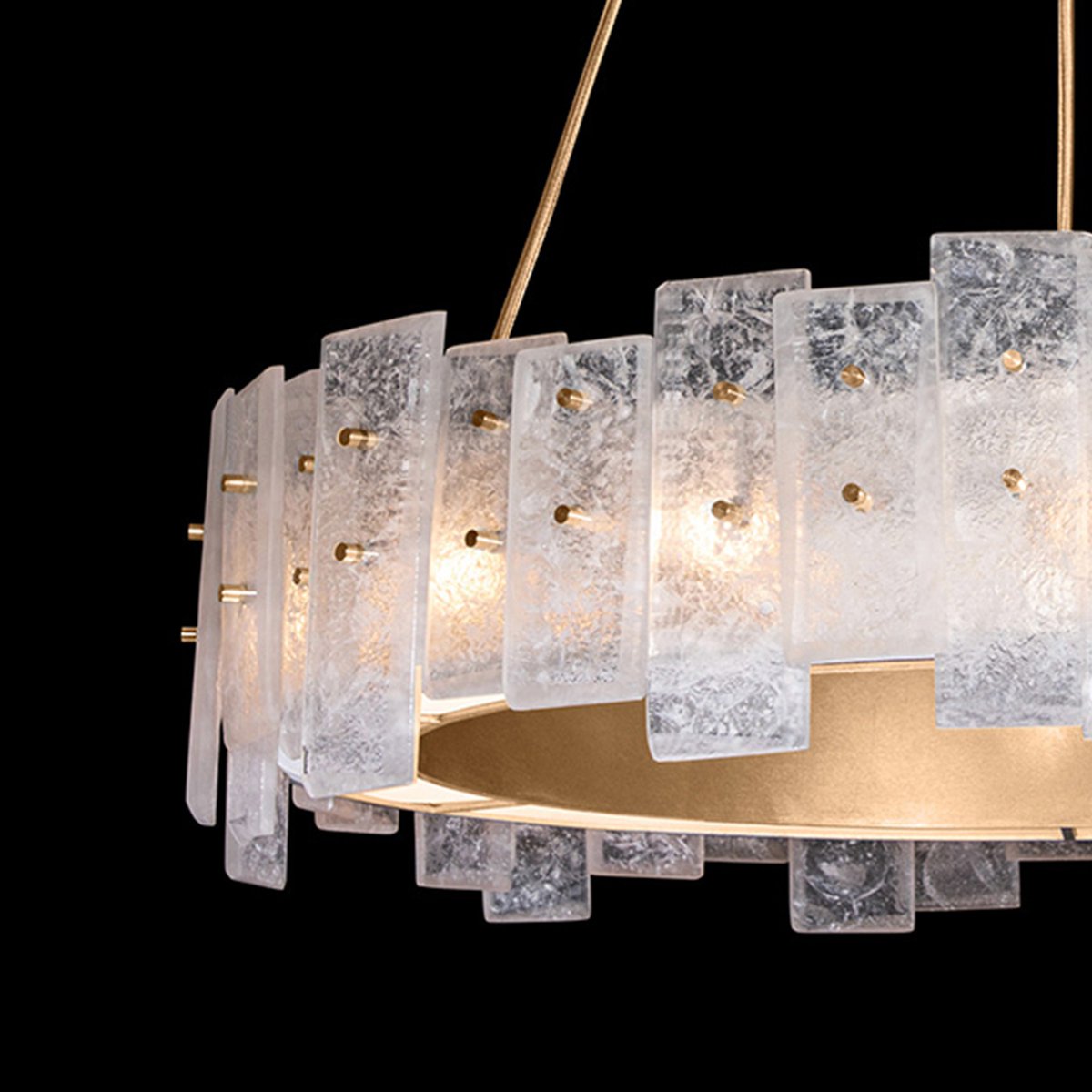 FineArtHL's tweet photo. Timeless elegance emanates at the core of our Lunéa collection. Designed by @erinnvstyle
Photo courtesy of @erickrukphoto
#lunea #finearthl #glass #lighting #lightindesign #inspiration #madeinamerica #madeinusa https://t.co/9o2BQxse2n