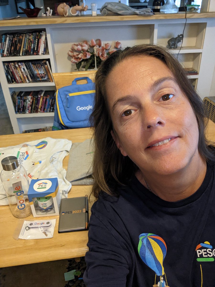 mygeigermeister's tweet image. Look what showed up today! #GoogleSwag Thank you so much @GooglePEProgram I ❤️ all of it! #Pes22 Had a great time and learned a lot! See ya next year!