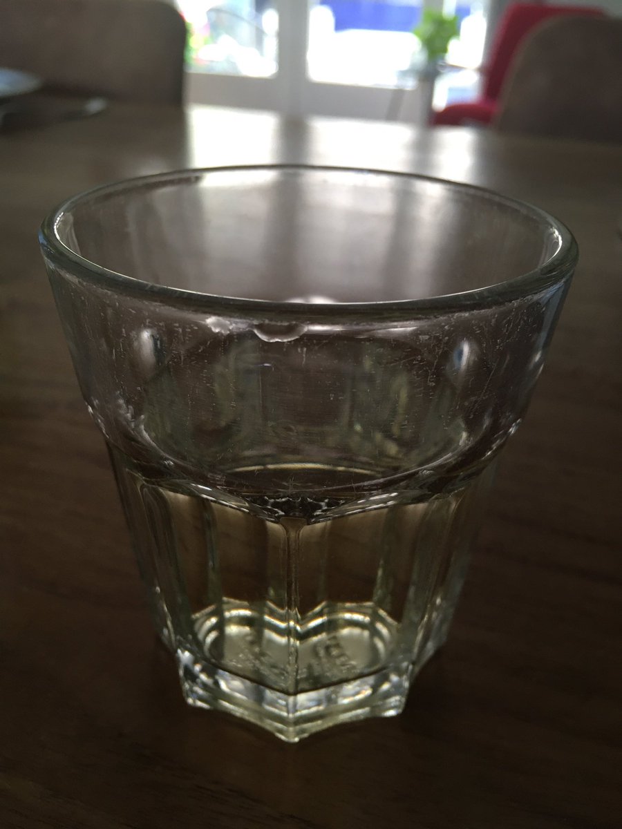 Annemarie de Vos tweet media