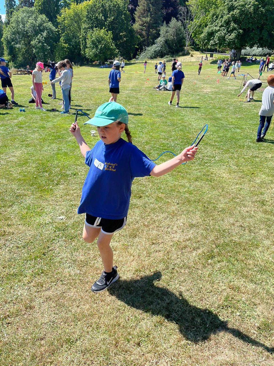 stmikesfirstsch's tweet photo. Y4 had great fun meeting their new Y5 classmates in readiness for their move to MMS in September https://t.co/Wex3mf4Pjr