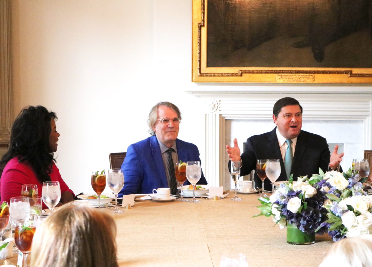whcinsider's tweet photo. @WhiteHouseHstry President @WHhistoryPres introduces @bartlett_sher at the #DecaturHouse, with legendary opera singer @denycegraves, for a conversation on the intersection of arts and American history #WHHA https://t.co/H7Gr11dfy4