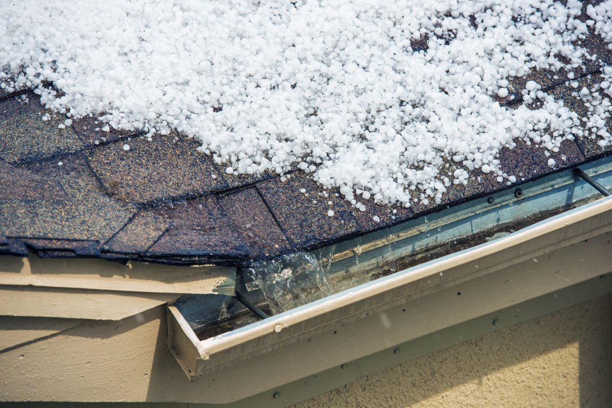 roofcontractor's tweet photo. The storms will come. Will the leads follow? Get a FREE Complete Marketing Analysis now to make sure you are ready make the most of this season. 
https://t.co/FezeWOoQYq https://t.co/sgCFNFvF7R