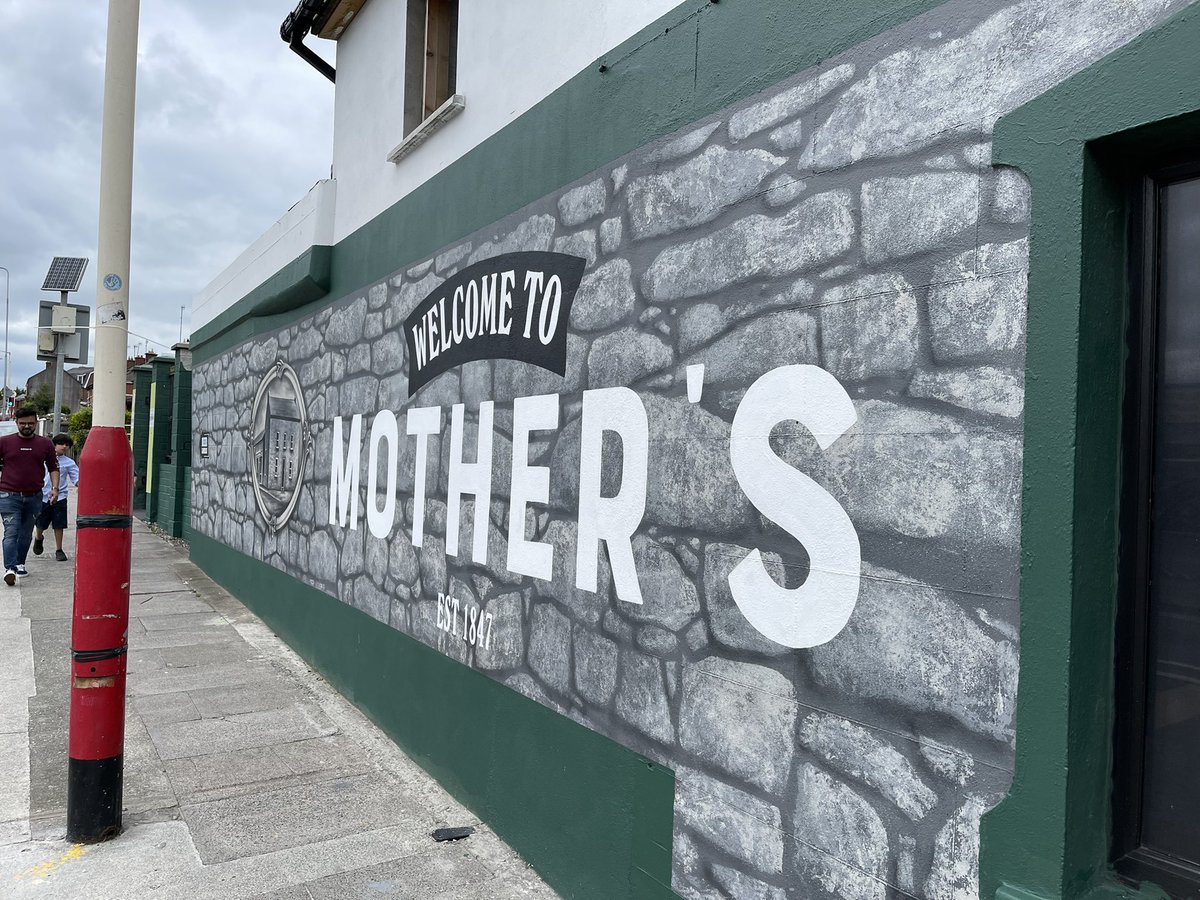 Our new look has been completed. Thanks for everyone’s kind remarks. Congratulations to Rachelle and Gareth, our miracle workers. They have asked us to say that they will miss everybody stopping for a chat!