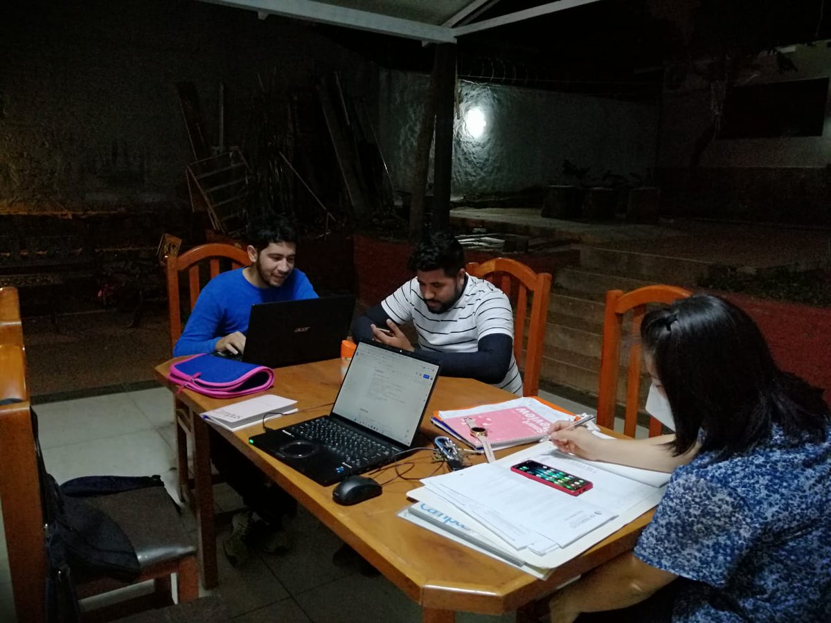 juvensurpy's tweet photo. Reunión con Representantes de la  Fundación Mita’i Mitakuña’i sobre el Proyecto Mejoramiento de la Calidad de Vida en el Bañado Sur.
Reunión con Narumi y Satoshi por parte de la Fundación MitaiMitakuñai y Nuestros Compañeros @chrstnqntna y @javiernarvaja https://t.co/PBTlwL9qSG