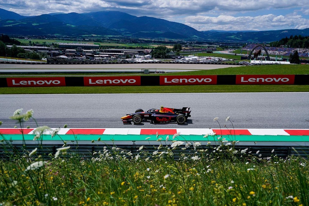 DaruvalaJehan's tweet photo. We just didn’t have the pace today. Time to fight from P11 💪🏽
📸 James Gasperotti
#RedBull #RedBullJuniorTeam #Prema #PAP #Winway #F2 #BellRacingHQ #AustrianGP https://t.co/Z8t1CIw8xw
