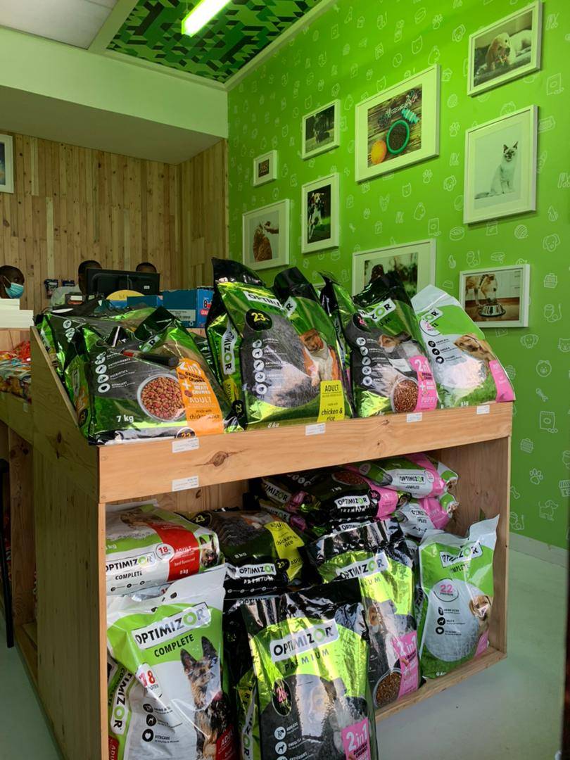 MyPetStoreRw's tweet photo. To all our esteemed customers,
To celebrate this year's #EidAlAdha we will be closed but our e-shop will be open.
Visit us on https://t.co/5lomXPImYD to order in, free delivery within Kigali guaranteed. For more info, do call us 0788310608.

#Mypetstore #PetProducts #RwOT https://t.co/fTqgwBOE9d