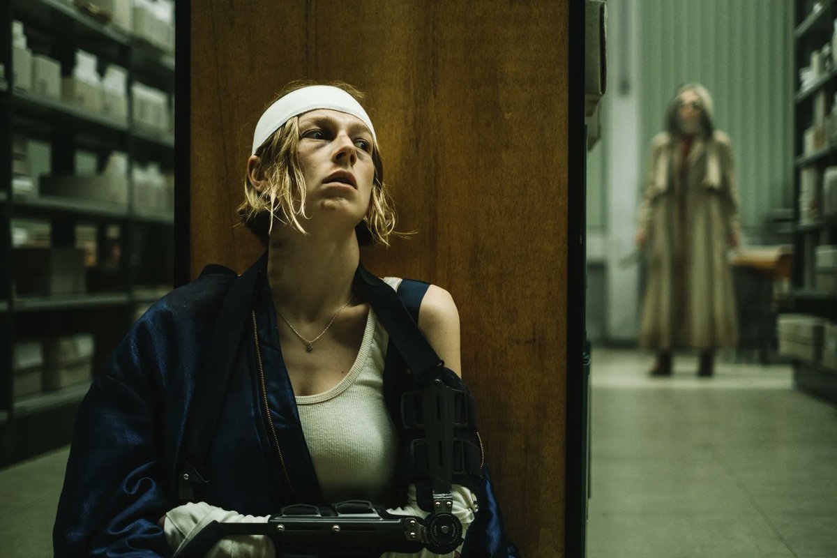 FearCatalogue's tweet photo. Cuckoo, 2023: NEON has released the first image from their newest horror outing starring Hunter Schafer and Dan Stevens.
 
The film's plot has not yet been shared, but it looks to lean more into the slasher subgenre. https://t.co/vIE9utLBVu