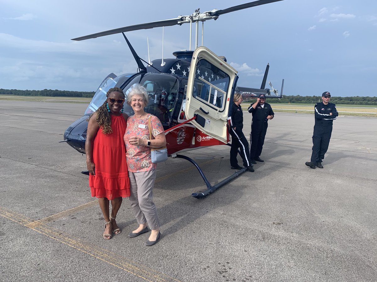 habitat_al's tweet photo. Last night we had a great time at the Greater Limestone County Chamber of Commerce event with Chamber of Commerce President, Pammie Jimmar. — (“Chamber Night Out” at Pryor Field Airport). — We can’t wait to help with affordable home ownership in @LimestoneCounty https://t.co/CiCE3zA2h6