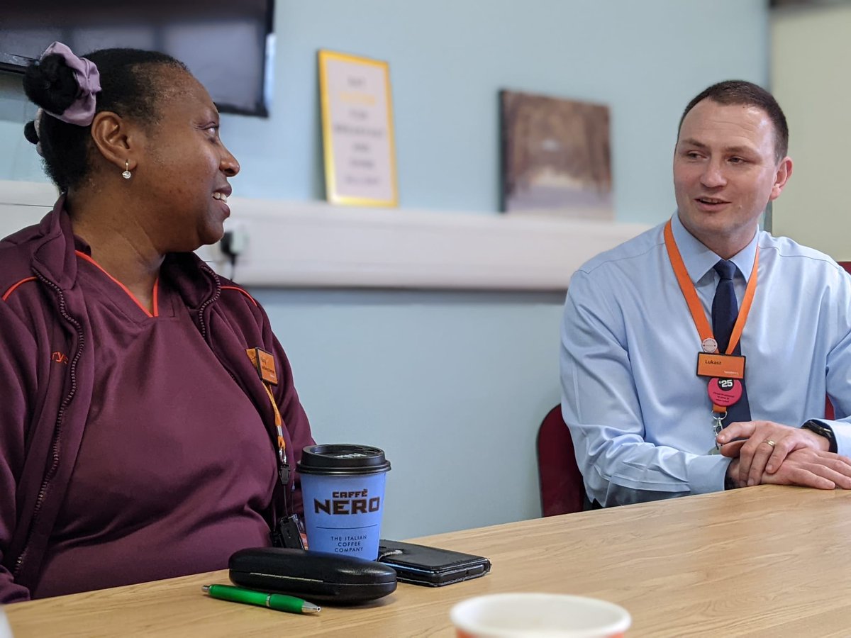 I was very impressed by <a href="/Sainsburys/">Sainsbury's</a>’ commitment to sustainability and zero food waste, working with @TrussellTrust and <a href="/nbrly/">neighbourly.com</a>. I really felt the sense of community at their Wandsworth store created by people like Hilary, who has worked for Sainsbury’s for 43 years!