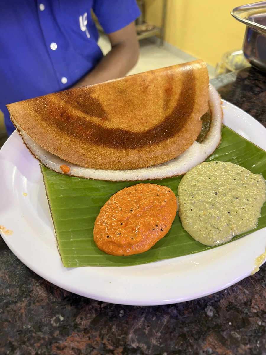 TheBengaluruGuy's tweet photo. The secret is out.

After running for decades in streets of old #Bangalore, they finally opened one in INDIRANAGAR. 

Must go. Stop the Rameswaram cafe hype and try this! 

The gulab jamun literally melts in the mouth.

Ask the server “extra roast” for surprise ;) https://t.co/HDlSizeCe9