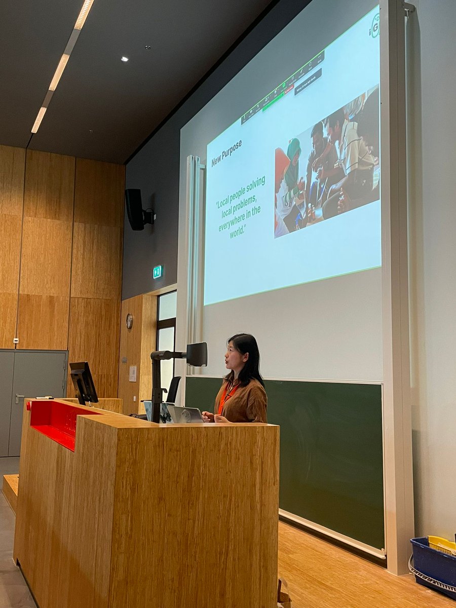 SynBio_NL's tweet photo. Some glimpses of our successful #SynBioNL event launch!! With our own @MECrooijmans and @EAsinTHETIC introducing us, and talks about SynBio-&amp;-Society by Kyra Delsing from the @RathenauNL, and the past and future of @igem by @bluepumpkin0801 and Nemanja Stijepovic!! 🦠🎉🎉 https://t.co/KTk8kBSiPg