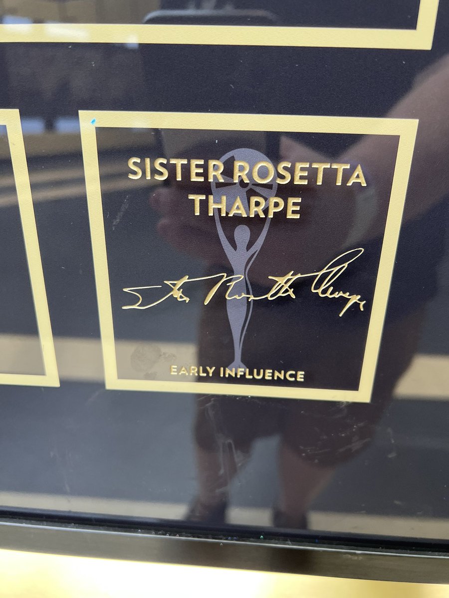 dpotts's tweet image. Hey @frankturner, Rosetta’s in the hall of Fame.