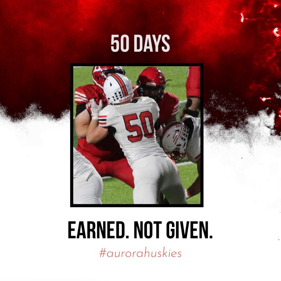 AuroraHuskiesFB's tweet image. Kicking off the Official 2022 Aurora Football Countdown with Senior @jackallen50. 50 Days til Husky Gameday!
