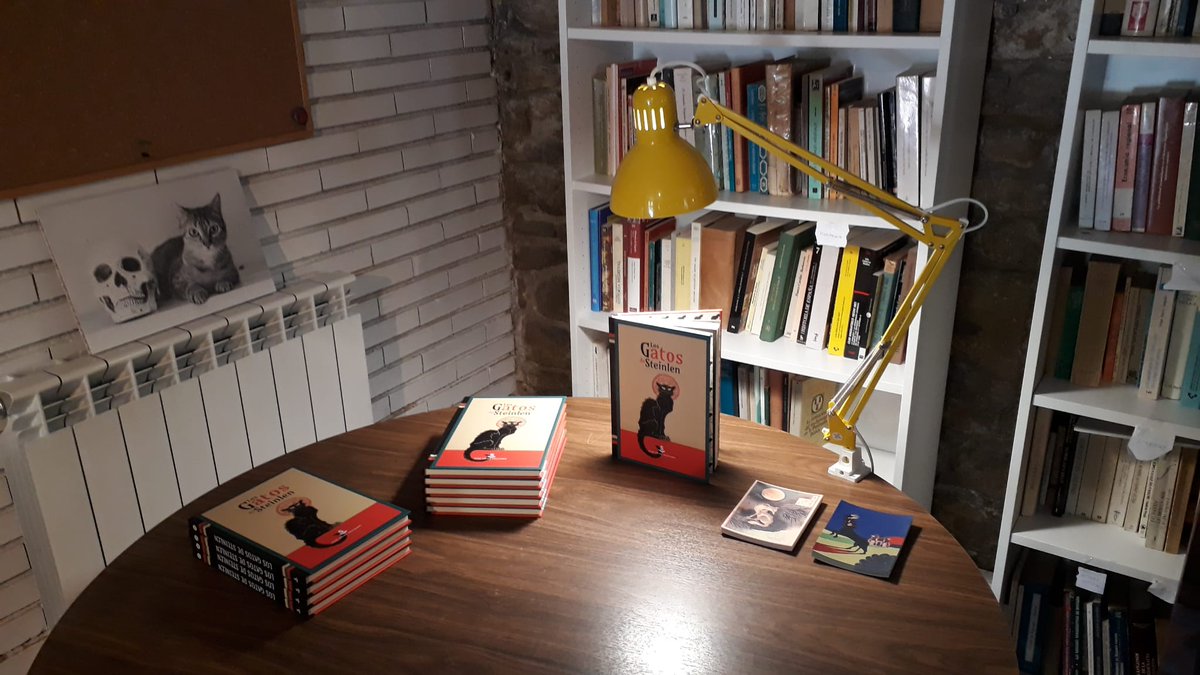 sanssoleil_'s tweet photo. Todo preparado para la "Jornada Felina" de mañana, evento de carácter benéfico por l@s gat@s de Álava en el que presentaremos nuestro precioso libro "Los gatos de Steinlen" 😻⬇️ https://t.co/LCsNWNgGiE